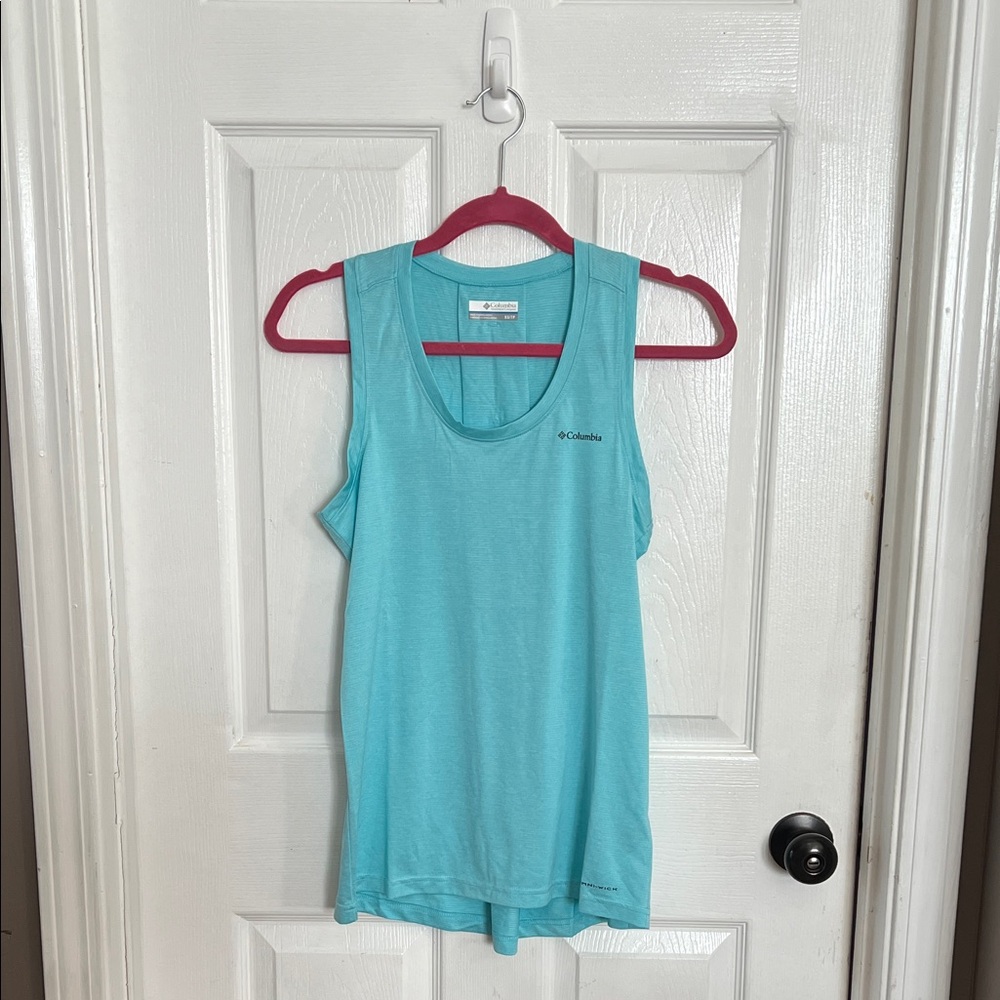 Columbia Women's Turquoise Tank Top